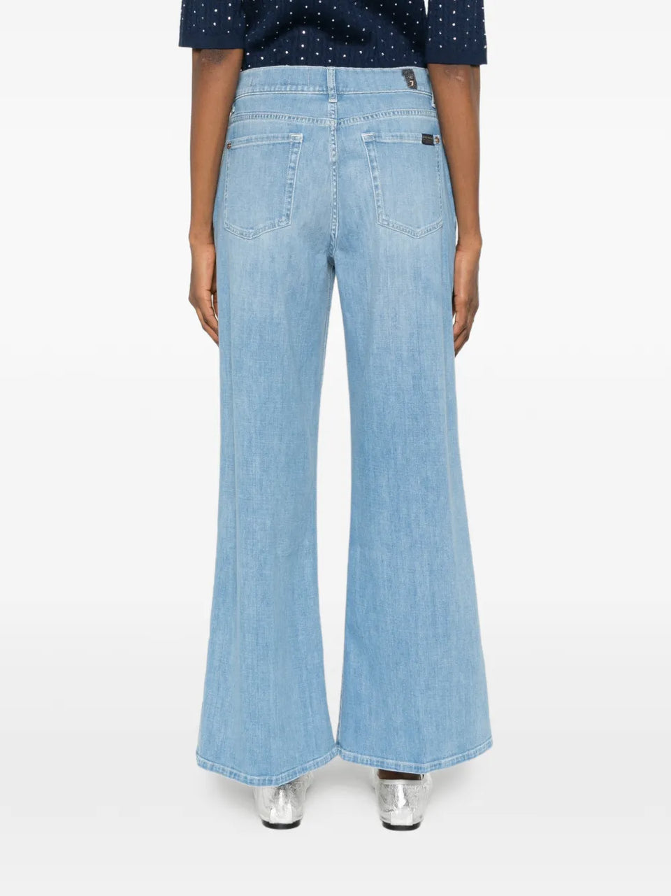 Wide-leg denim jeans