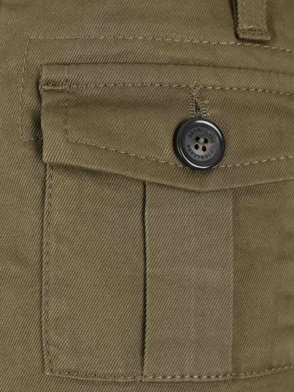 buttoned cargo shorts