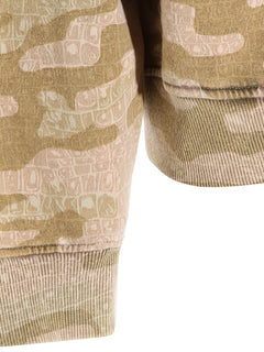 camo-print zip-up Hoodie