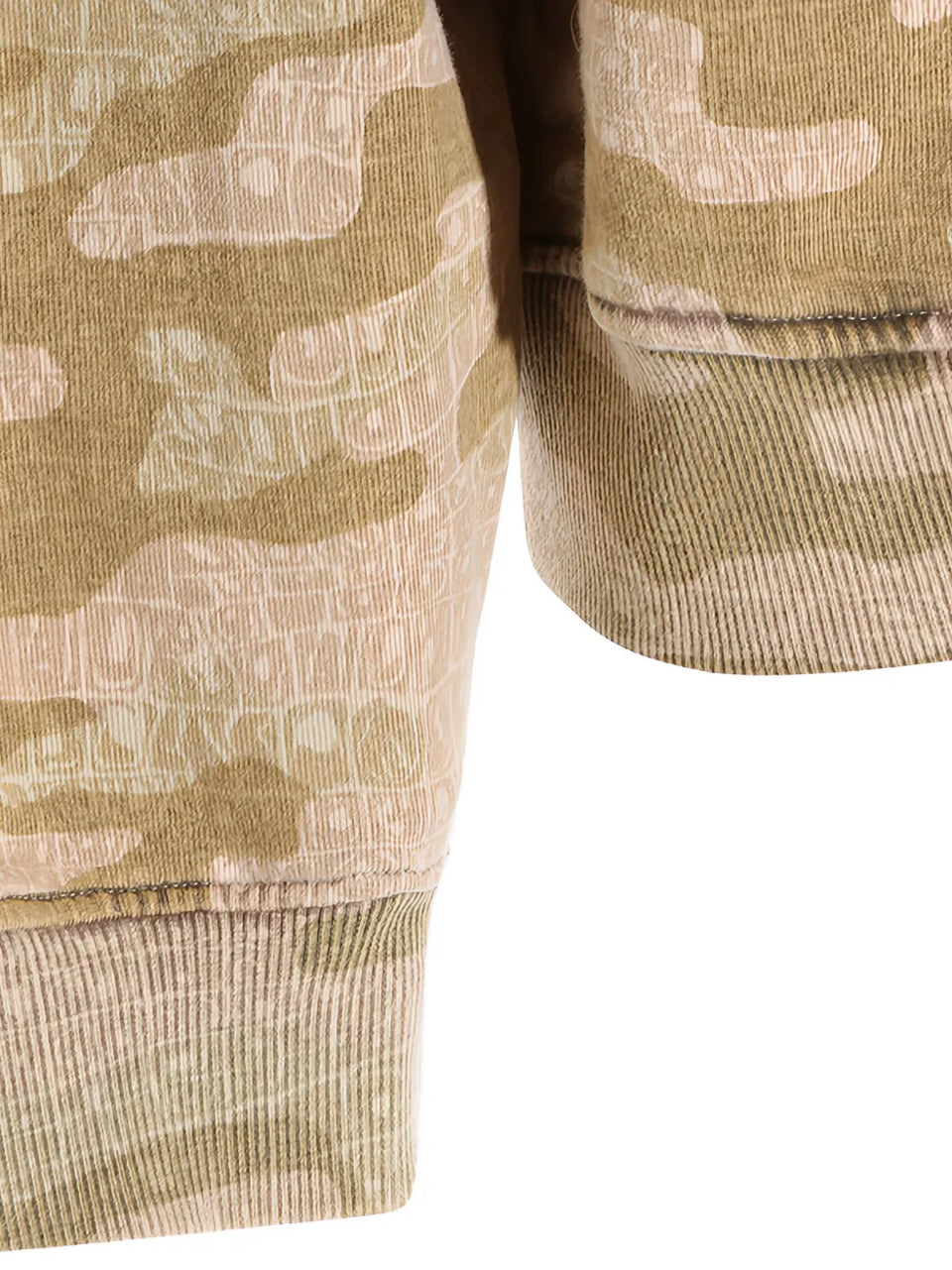 camo-print zip-up Hoodie