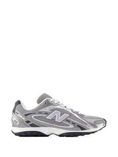 204L logo panelled sneakers