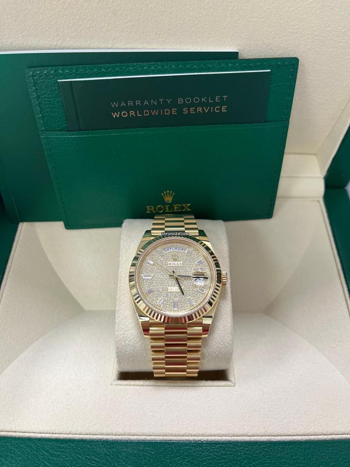 Rolex | Day-Date | 228238 | Yellow gold | Yellow gold | Automatic