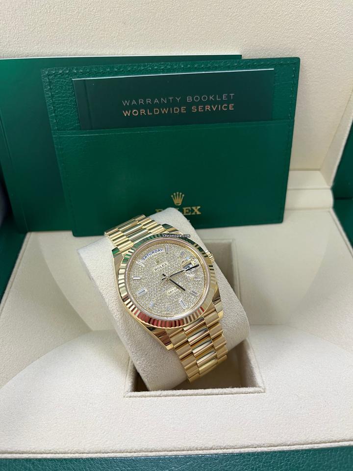 Rolex | Day-Date | 228238 | Yellow gold | Yellow gold | Automatic