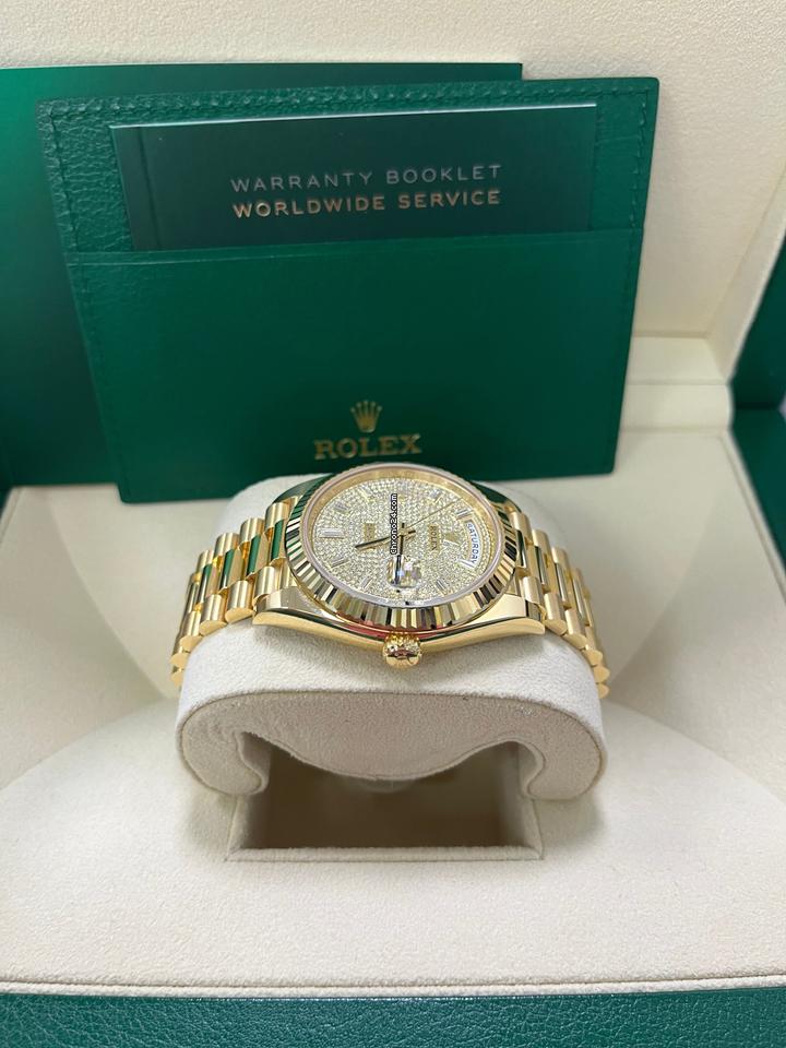 Rolex | Day-Date | 228238 | Yellow gold | Yellow gold | Automatic