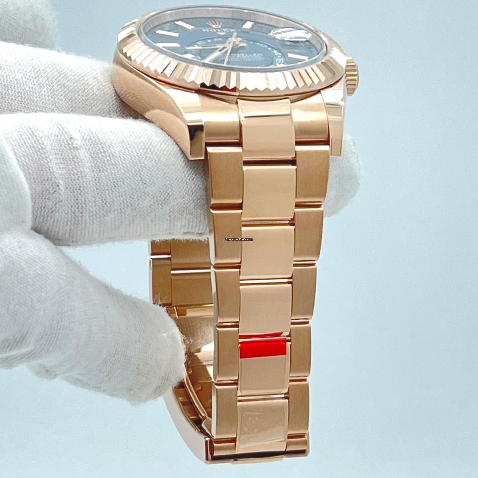 Rolex | Sky-Dweller | 326935 | Rose gold | 42 mm | Rose gold | Blue | Automatic