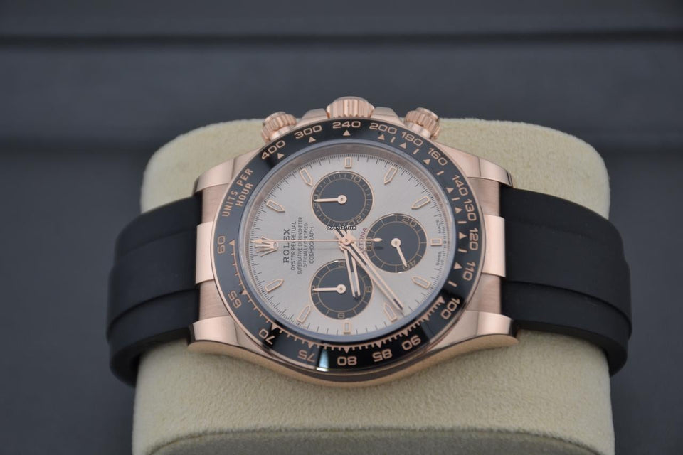Rolex | Daytona | 126515LN | Rose gold | 40 mm | Rubber | Gold | Automatic