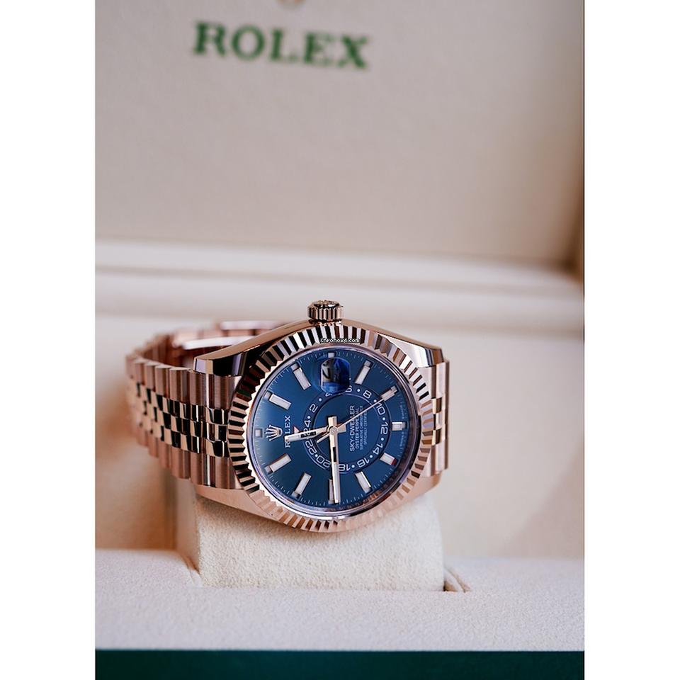 Rolex | Sky-Dweller | 336935-0005 | Rose gold | 42 mm | Rose gold | Blue | Automatic