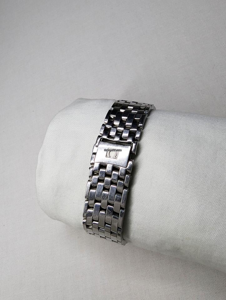 Omega De Ville