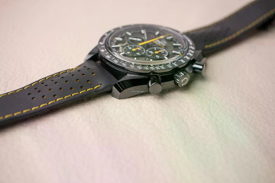 Omega Speedmaster Dark Side Of The Moon Apollo 8 Speedmaster 44mm 310.92.44.50.01.001 Rubber strap