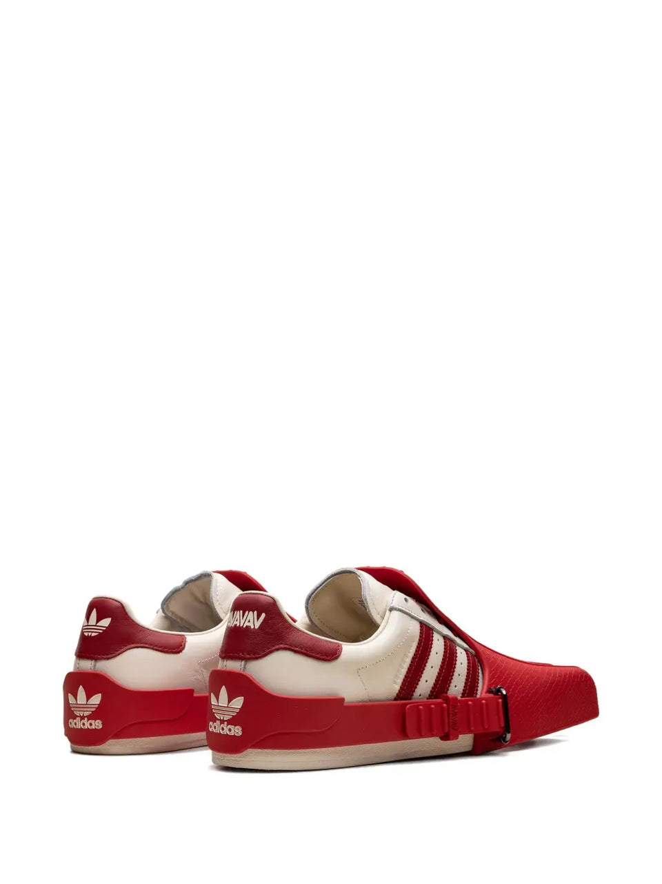 x Avavav Superfinger Superstar buckle-detail sneakers