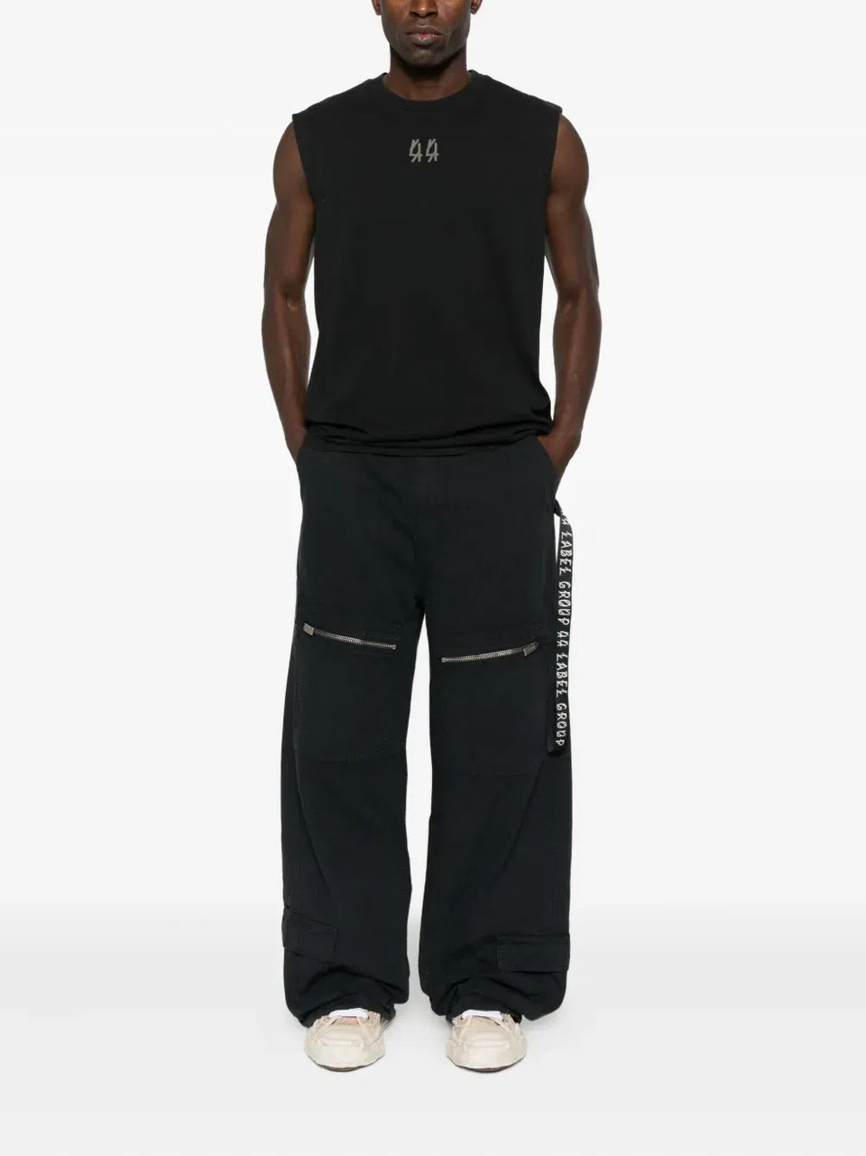 logo-tape trousers