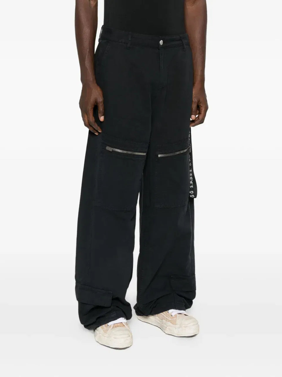 logo-tape trousers