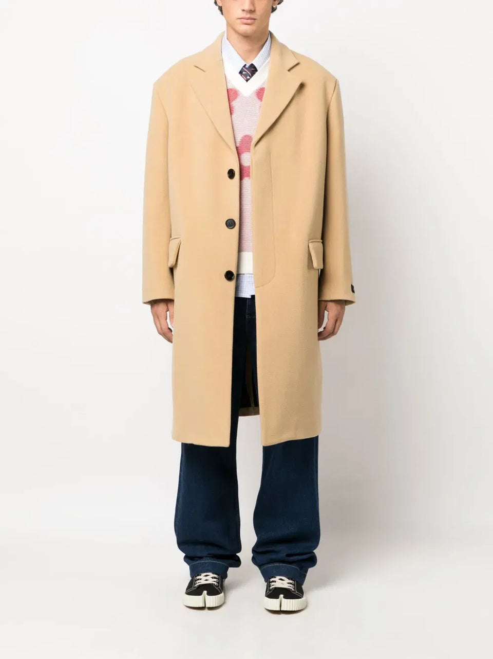 notched-lapels single-breasted coat