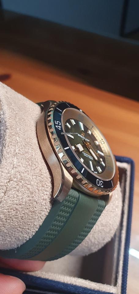 Breitling Superocean 42 Automatic 42