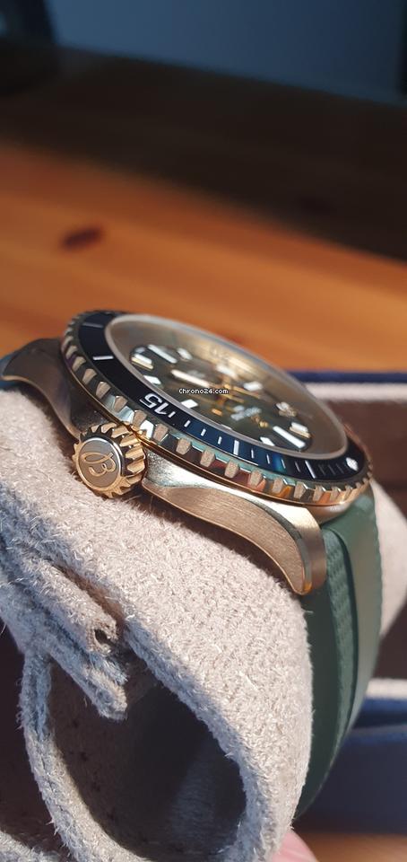 Breitling Superocean 42 Automatic 42