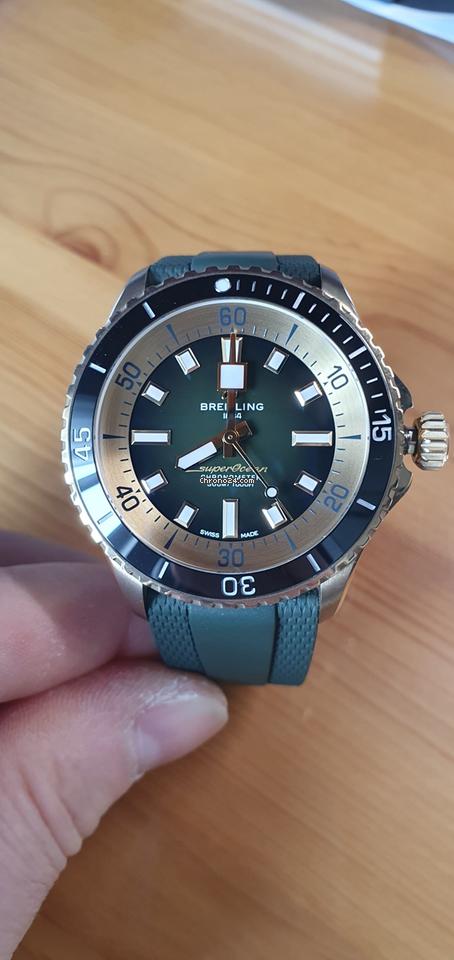 Breitling Superocean 42 Automatic 42