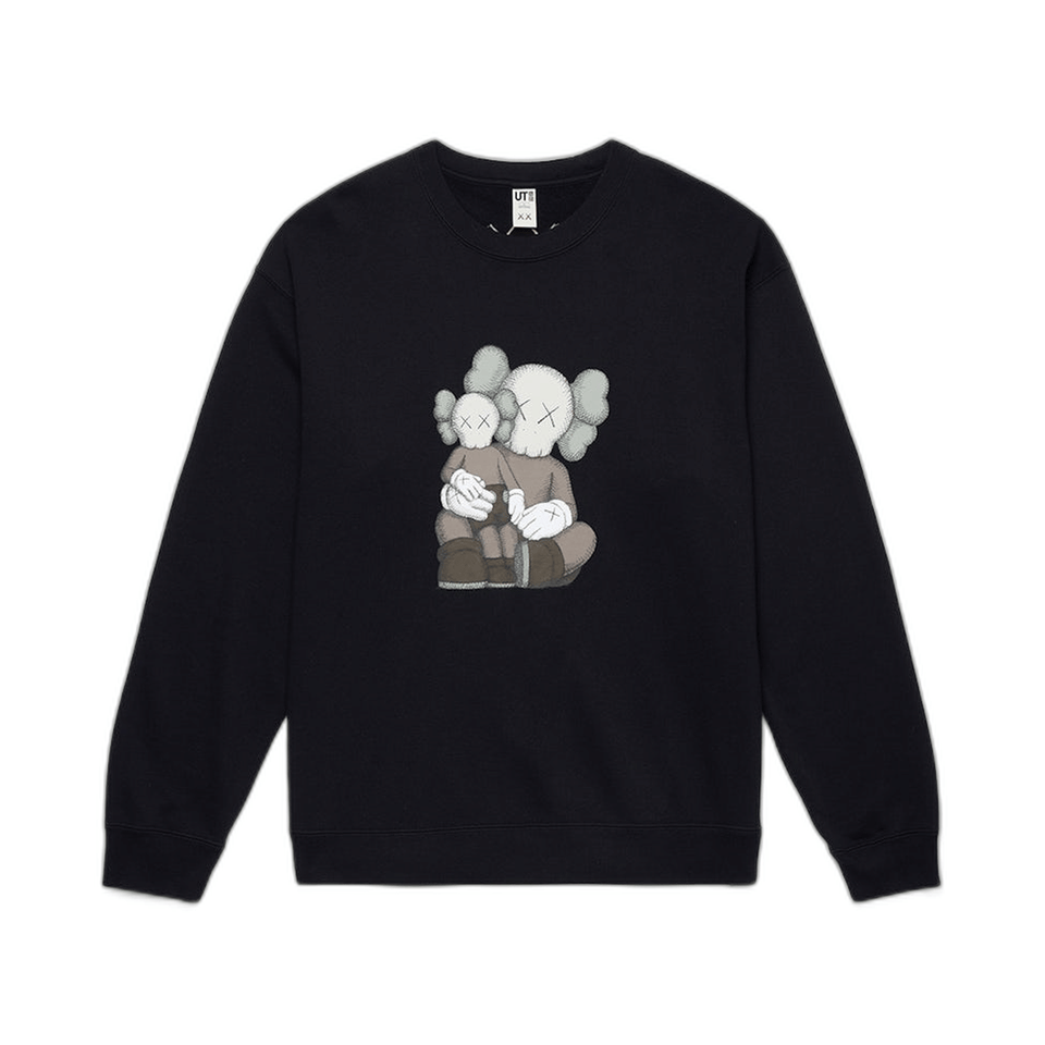 KAWS x Uniqlo Longsleeve Sweatshirt (US Sizing) Black