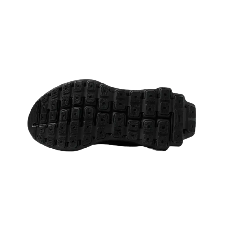 ALO Runner All Black