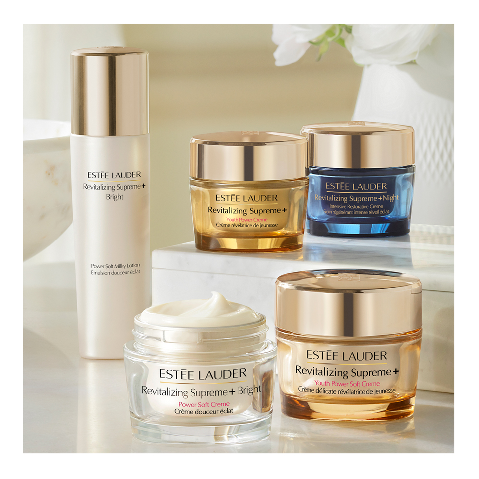 Revitalizing Supreme+ Moisturizer Youth Power Creme
