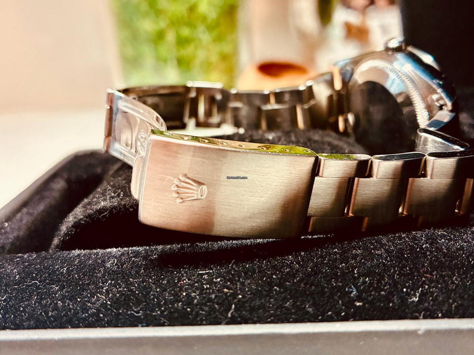 Rolex | Oyster Perpetual | 15200 | Steel | 34 mm | Steel | Silver | Automatic