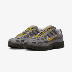 NIKE P-6000 PREMIUM CORDURA® { MEDIUM ASH/GOLDEN HOPS-PENCIL POINT