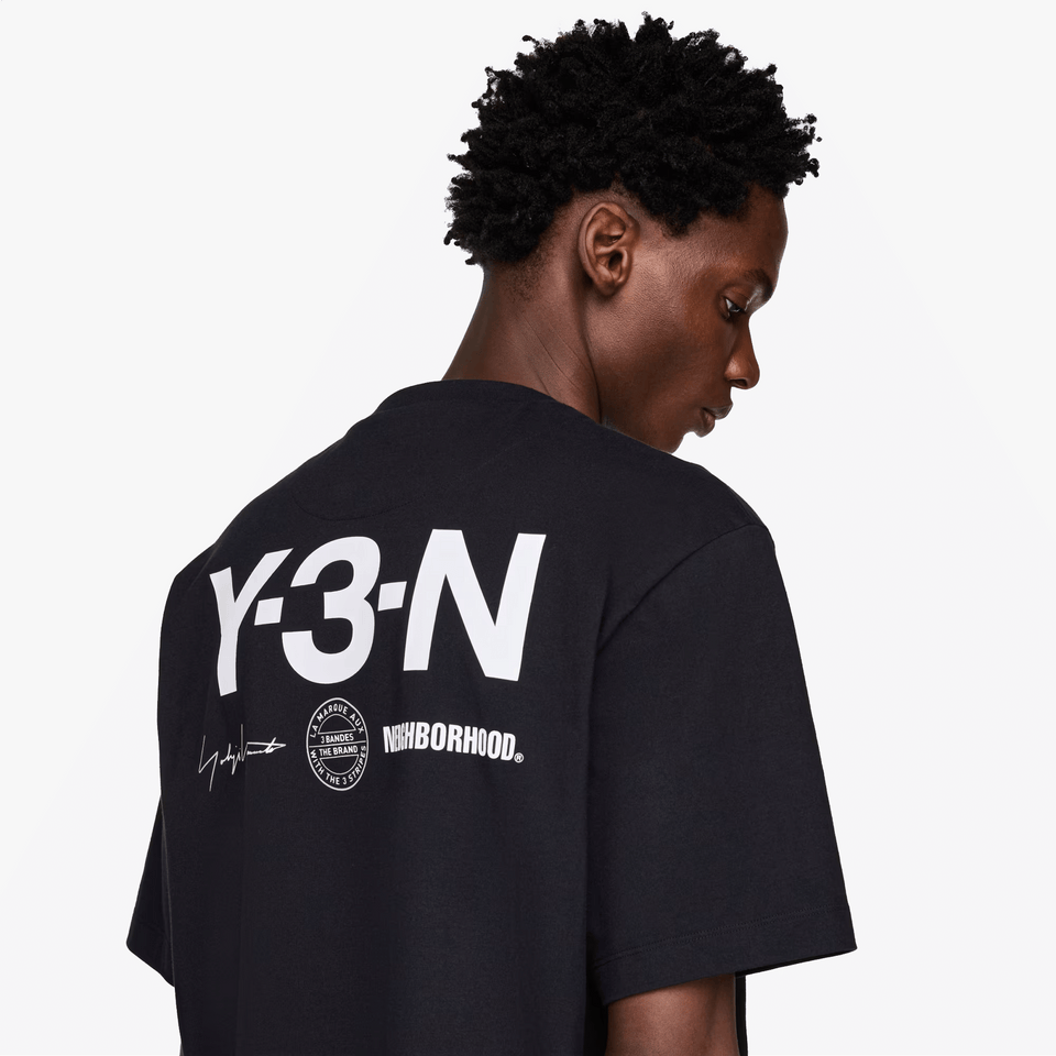 Y-3 NBHD GRAPHIC TEE { BLACK