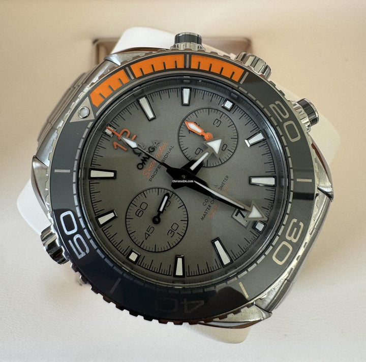 Omega Seamaster Planet Ocean Chronograph215.90.46.51.99.001