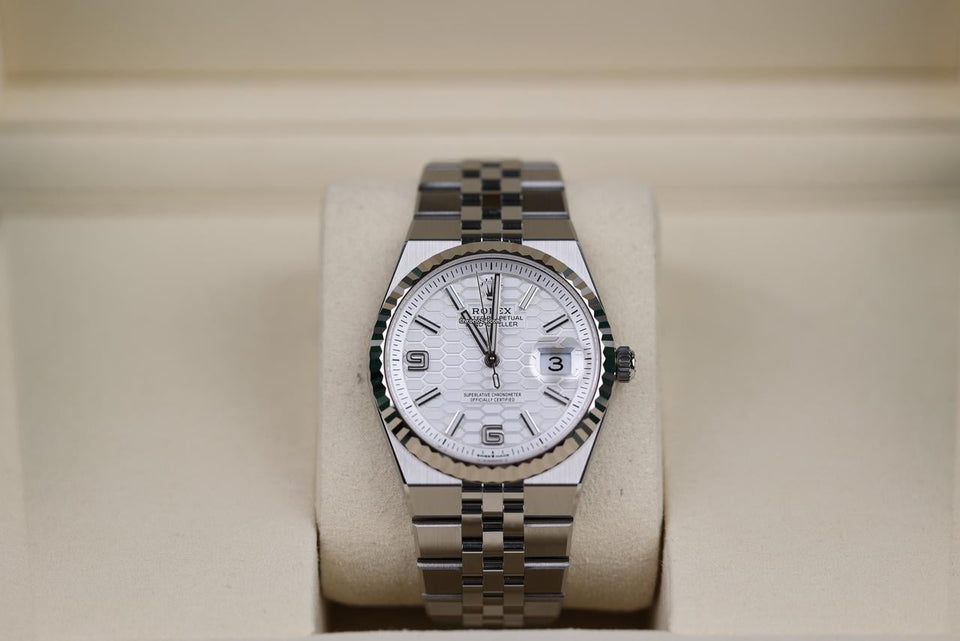 Rolex | Land-Dweller | 127234 | Steel | 36 mm | Steel | White | Automatic