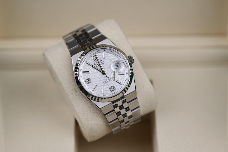 Rolex | Land-Dweller | 127234 | Steel | 36 mm | Steel | White | Automatic