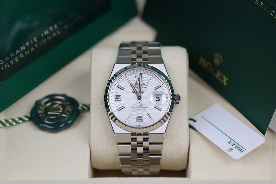 Rolex | Land-Dweller | 127234 | Steel | 36 mm | Steel | White | Automatic