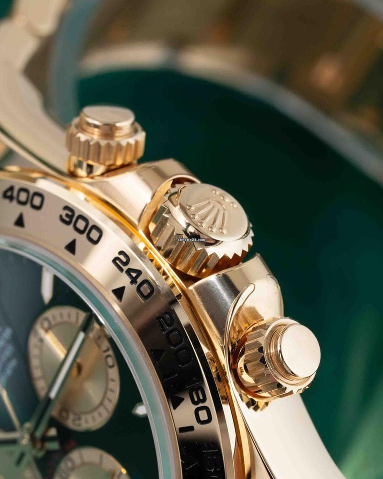 Rolex | Daytona | 126508 | Yellow gold | 40 mm | Green | Automatic