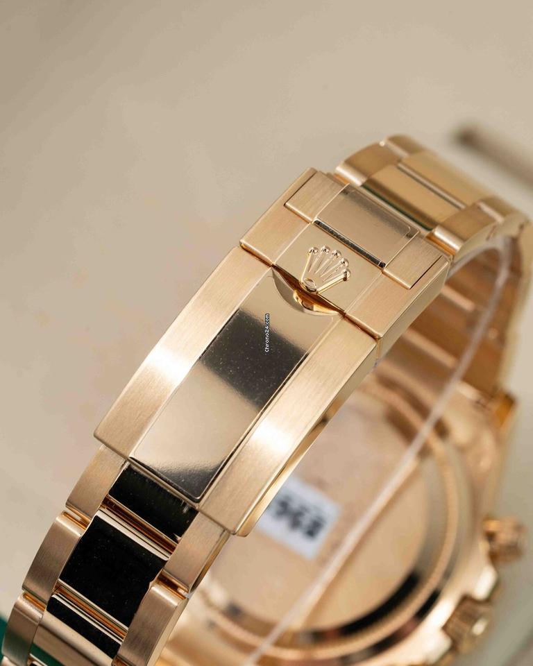 Rolex | Daytona | 126508 | Yellow gold | 40 mm | Green | Automatic