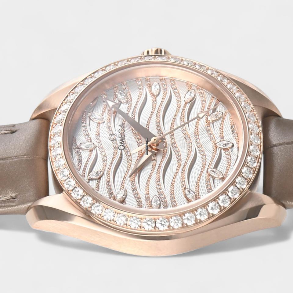 Omega Seamaster Aqua Terra150 M Co-Axial Master Chronometer Diamonds / Sedna Gold / Box&Papers / 220.58.34.20.99.006