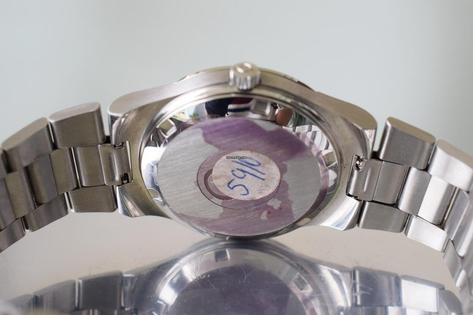 Omega Genève