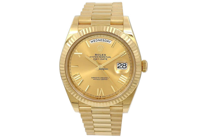 Rolex | Day-Date | 228238 | Yellow gold | 40 mm | Yellow gold | Gold | Automatic