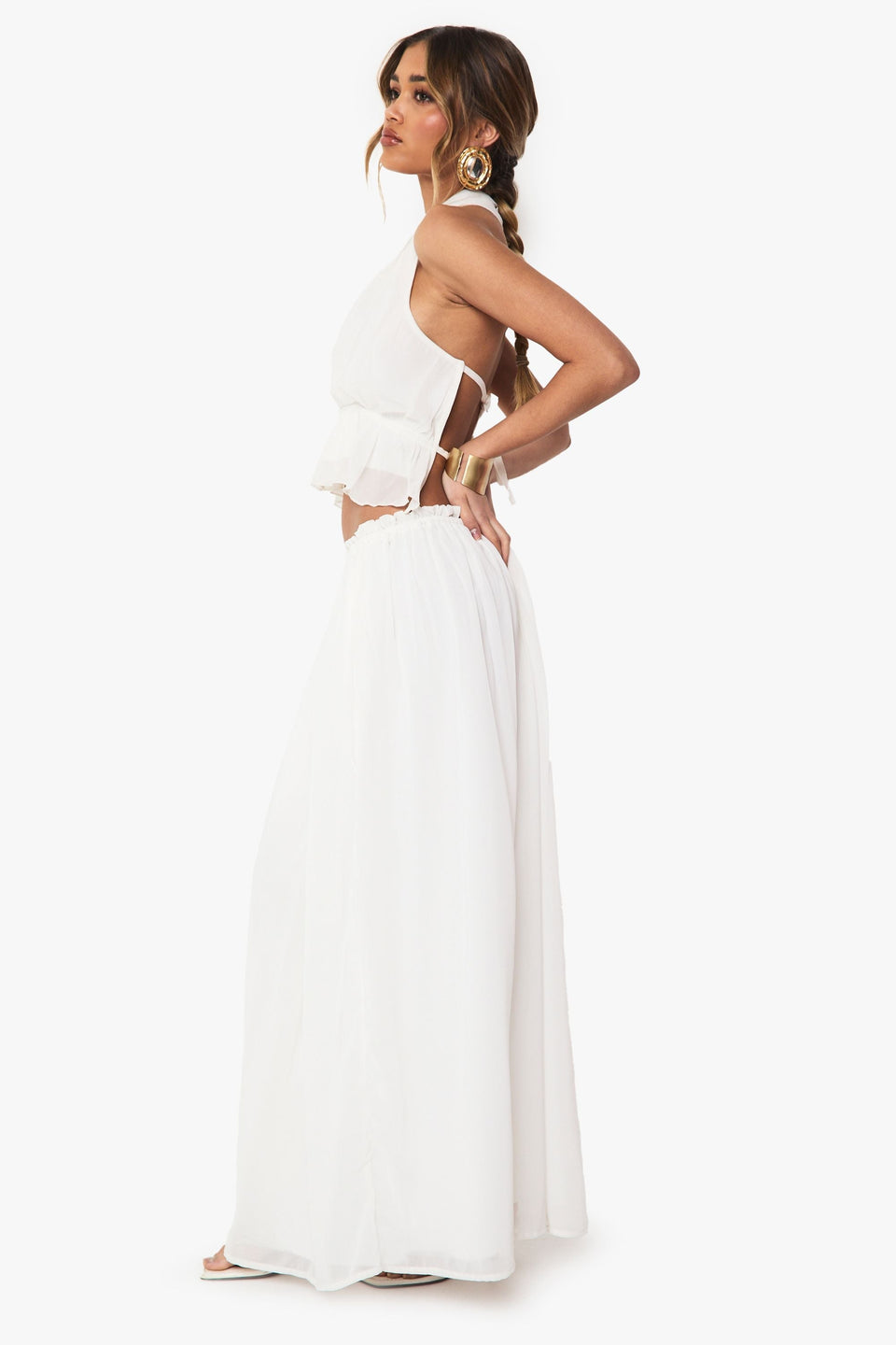 Low Rise Pleated Sweeping Maxi Skirt