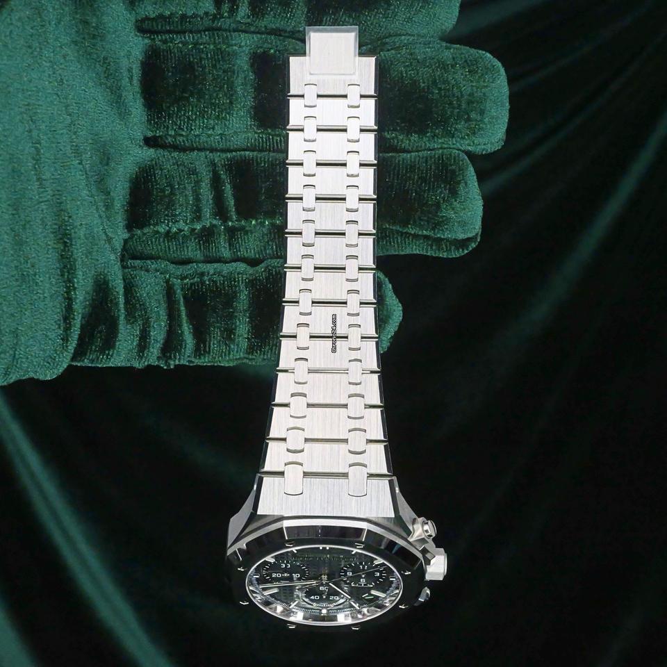 Audemars Piguet MINT COMPLETE SET Royal Oak Selfwinding Green Dial Stainless Steel Bracelet 26240 ST