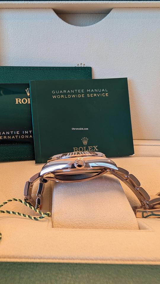 Rolex | Sky-Dweller | 336935 | 42 mm | Rose gold | Blue | Manual winding