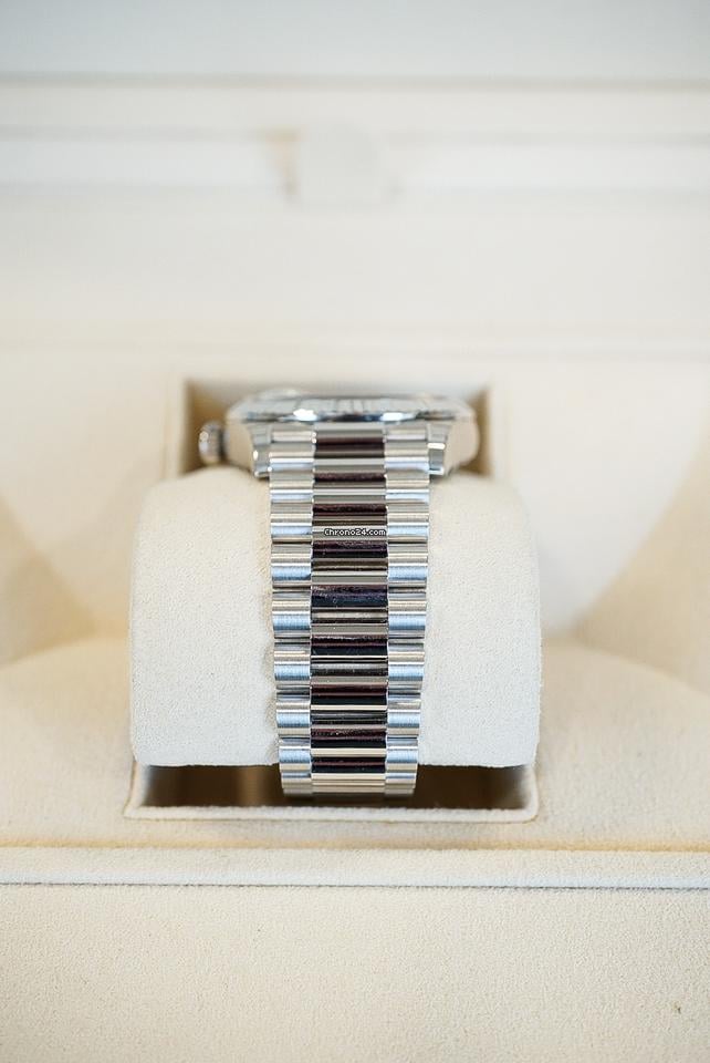 Rolex | Day-Date | 128236 | Platinum | 36 mm | Platinum | Blue | Automatic