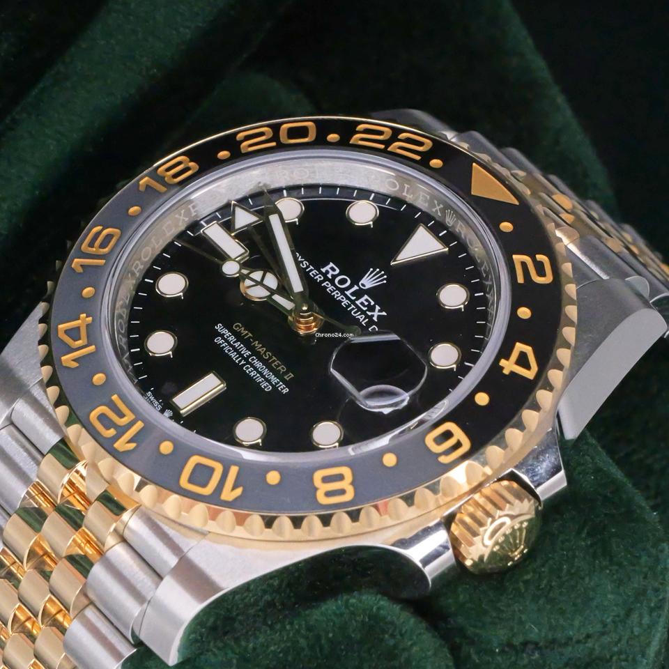 Rolex | GMT-Master II | 126713grnr | Yellow gold | 40 mm | Gold/Steel | Black | Automatic