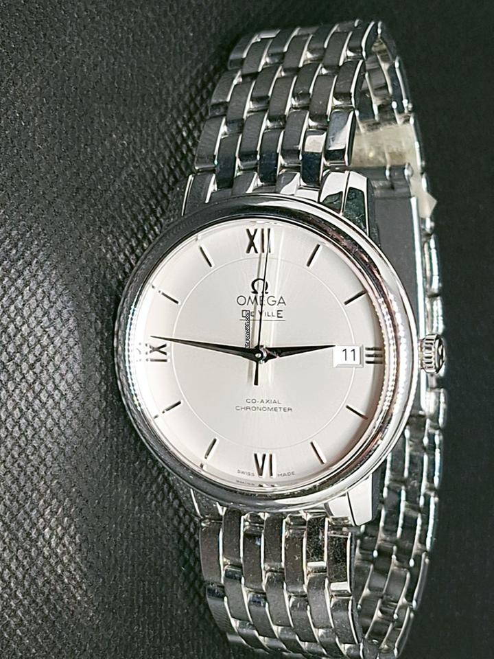 Omega De Ville