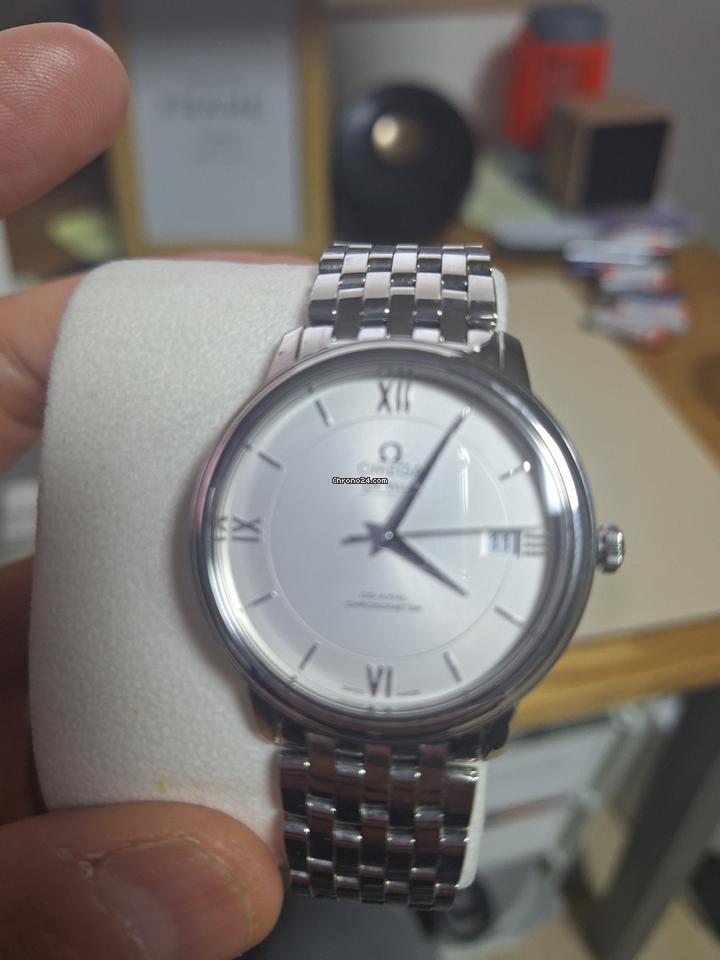 Omega De Ville