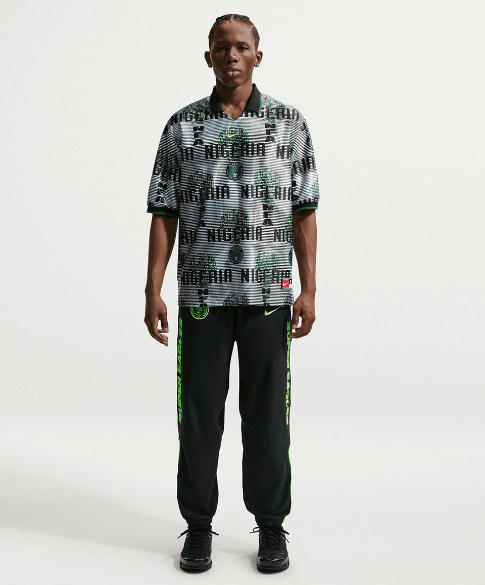 NIKE | NIGERIA ENERGY { WHITE/BLACK/PINE GREEN/ELECTRIC GREEN