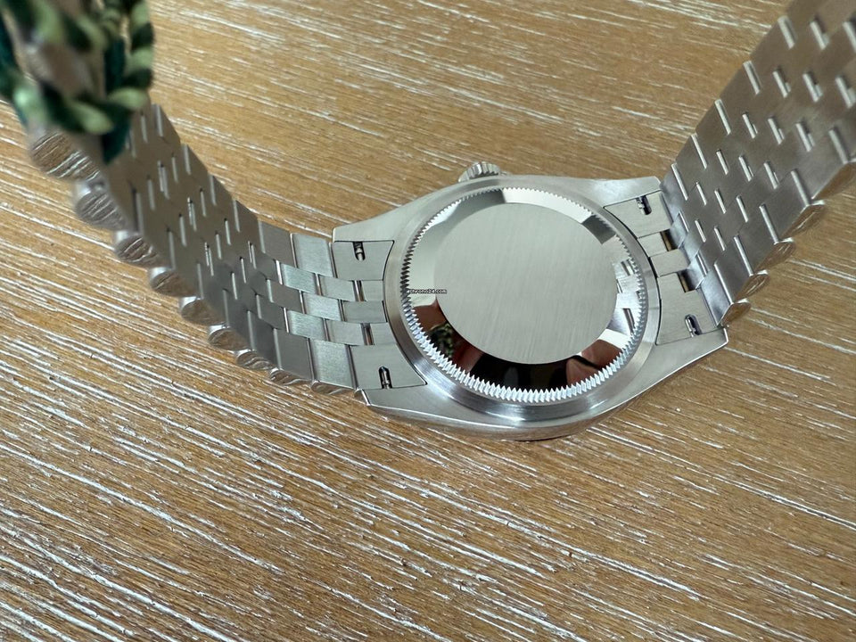 Rolex | Datejust | Rolex Datejust 36 Blue Dial 126234 | Gold/Steel | 36 mm | Steel | Blue | Automatic