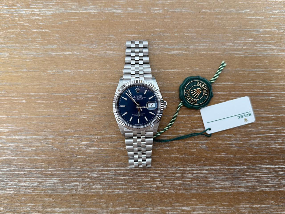 Rolex | Datejust | Rolex Datejust 36 Blue Dial 126234 | Gold/Steel | 36 mm | Steel | Blue | Automatic