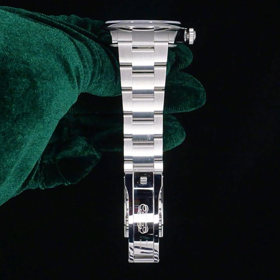 Rolex | Oyster Perpetual | 134300 | Steel | Steel | Black | Automatic