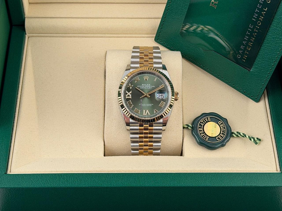 Rolex | Datejust | 126233 | Gold/Steel | 36 x 44 mm | Gold/Steel | Green | Automatic