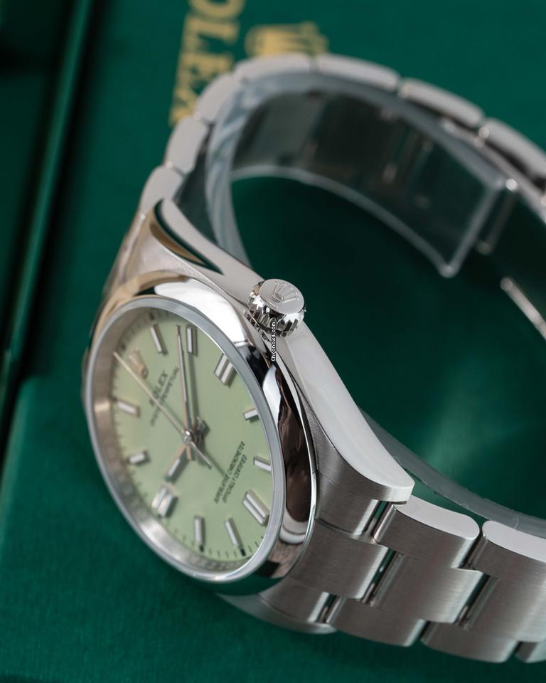 Rolex | Oyster Perpetual | 126000 | Steel | 36 mm | Green | Automatic