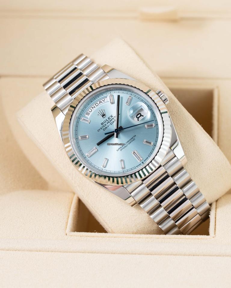 Rolex | Day-Date | 228236 | Platinum | 40 mm | Blue | Automatic