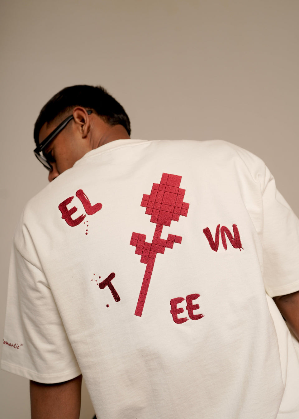 ‘CLINK & CONFESS’ TEE | OFF WHITE